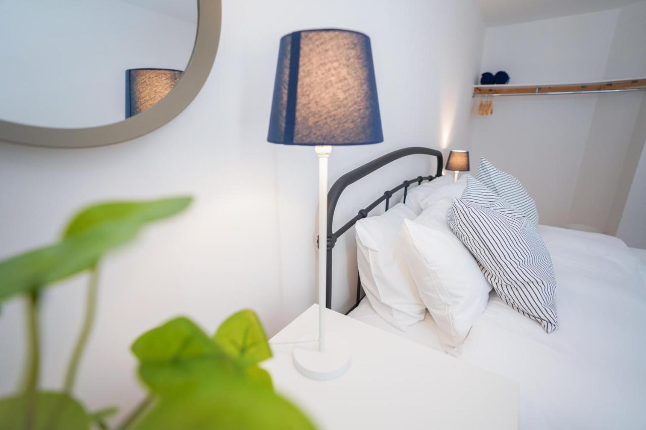 Stylish Apartment With Private Parking 카디프 외부 사진